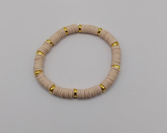 🌞 Handgemachtes Armband – Beige & Gold für deinen Sommer-Look 🌞