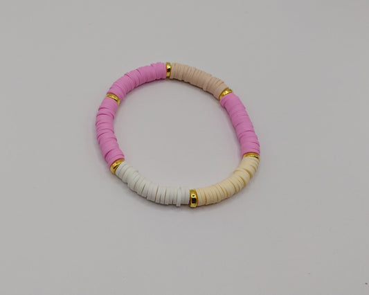 💜 Handgemachtes Armband – Lila, Weiß & Beige mit goldfarbenen Details 💜