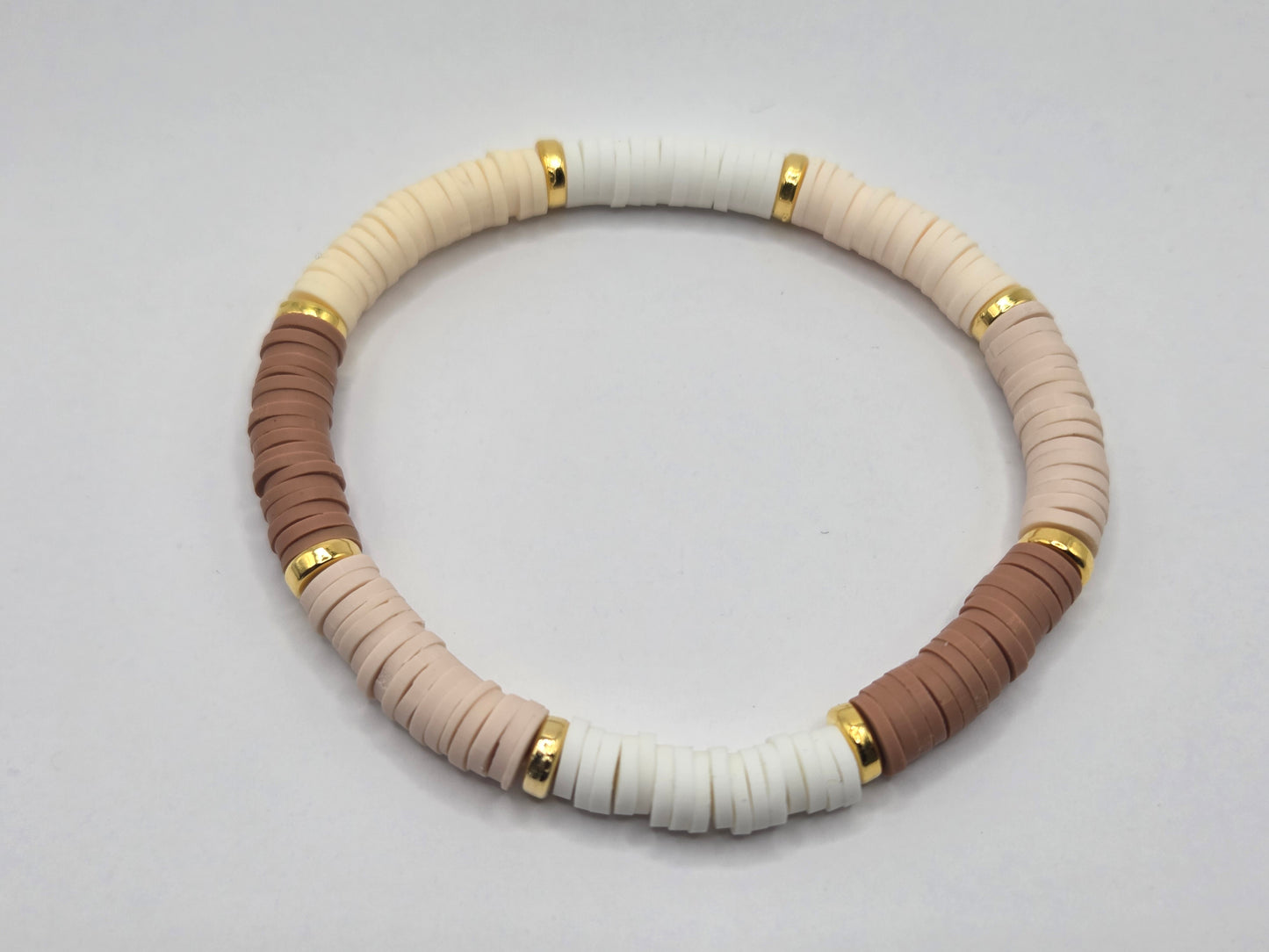 π€ Handmade bracelet in beige & brown