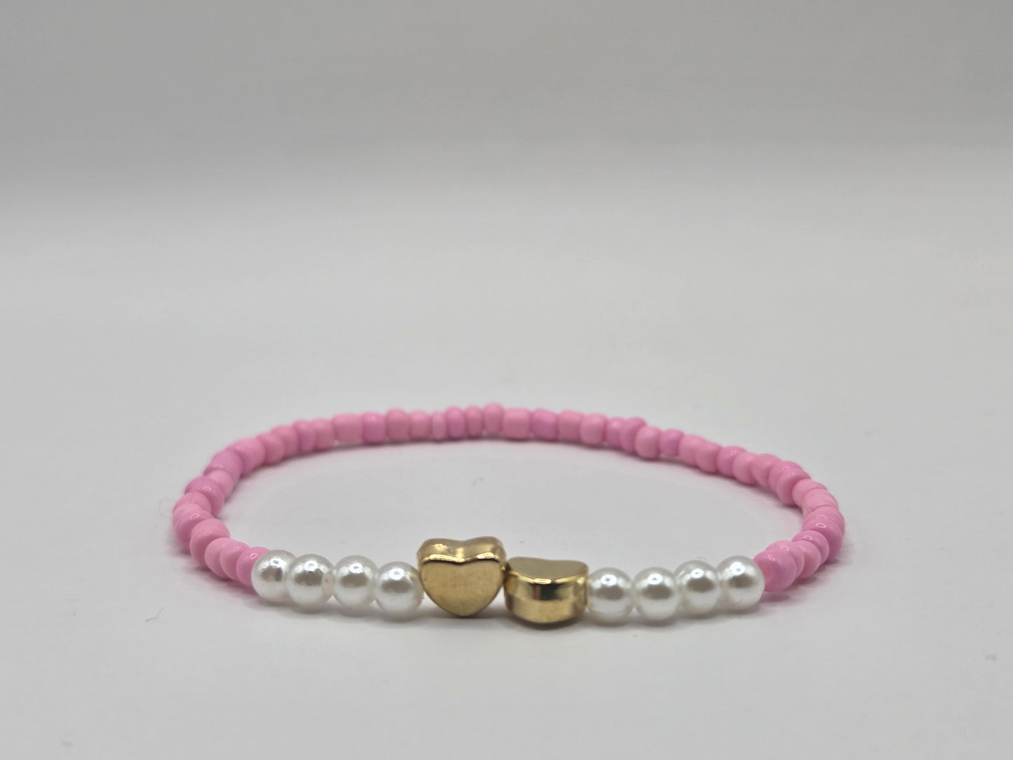 Handmade pink bracelet with heart – loving, customizable jewelry