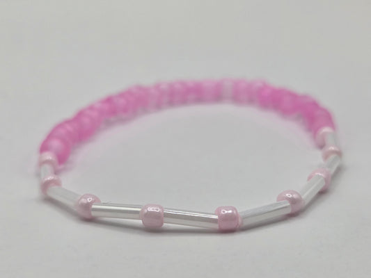 Gentle harmony – handmade bracelet in pink and white