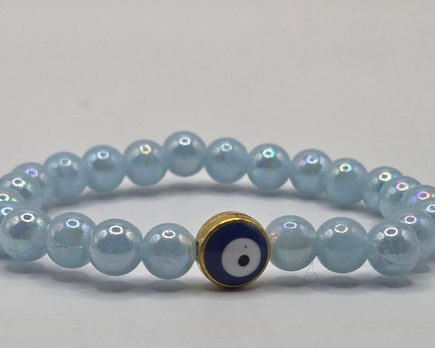 Hellblaues Armband mit Evil Eye
