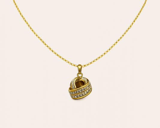 Elegante Goldfarbene Halskette mit Strass-Anhänger