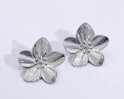 Ohrringe aus Edelstahl: Blume