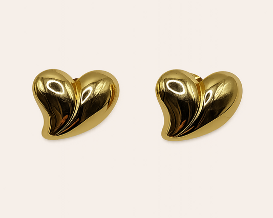 Damen Ohrringe aus Edelstahl – Goldfarbenes Herz Design, wasserfest & langlebig