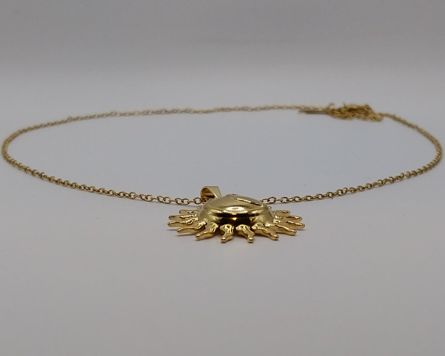 Damen-Halskette mit Sonnen-Design aus Edelstahl – Goldfarben & wasserfest