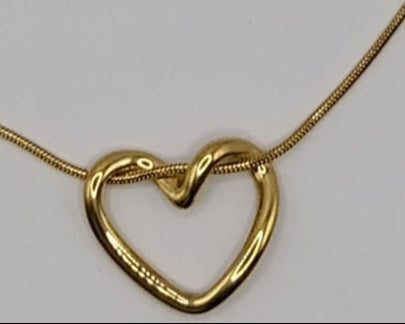 Halskette mit Herz-Anhänger