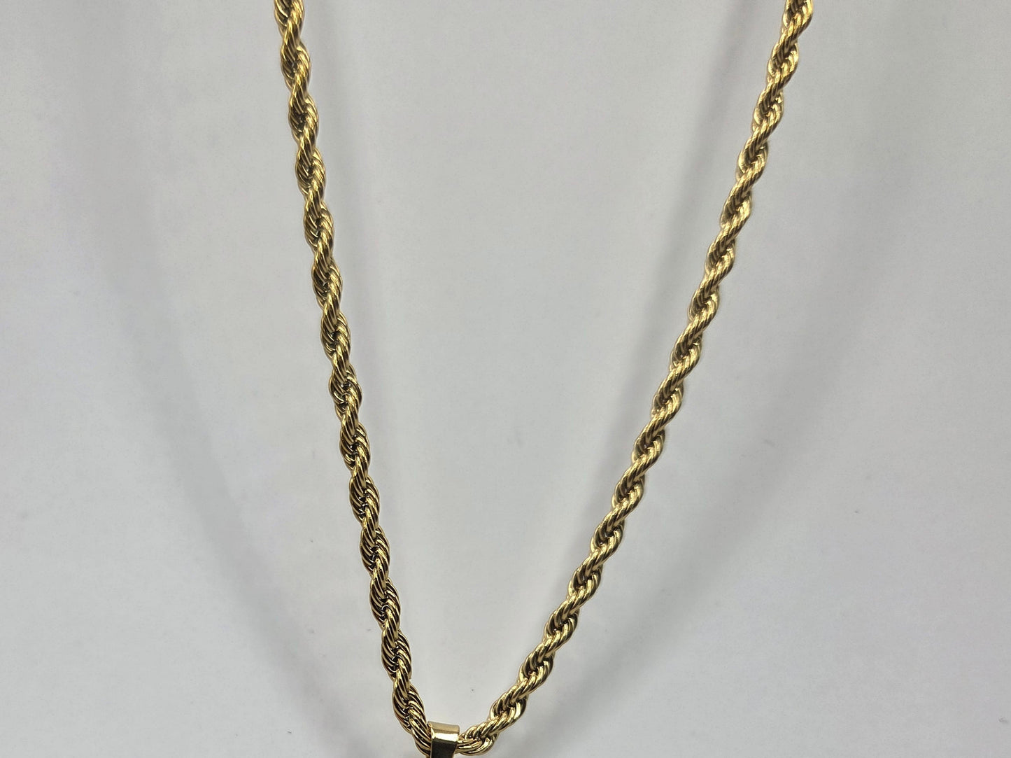 🌸Stainless steel necklace with flower pendant