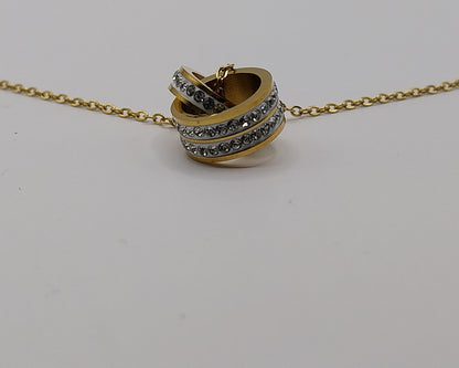 Elegante Goldfarbene Halskette mit Strass-Anhänger