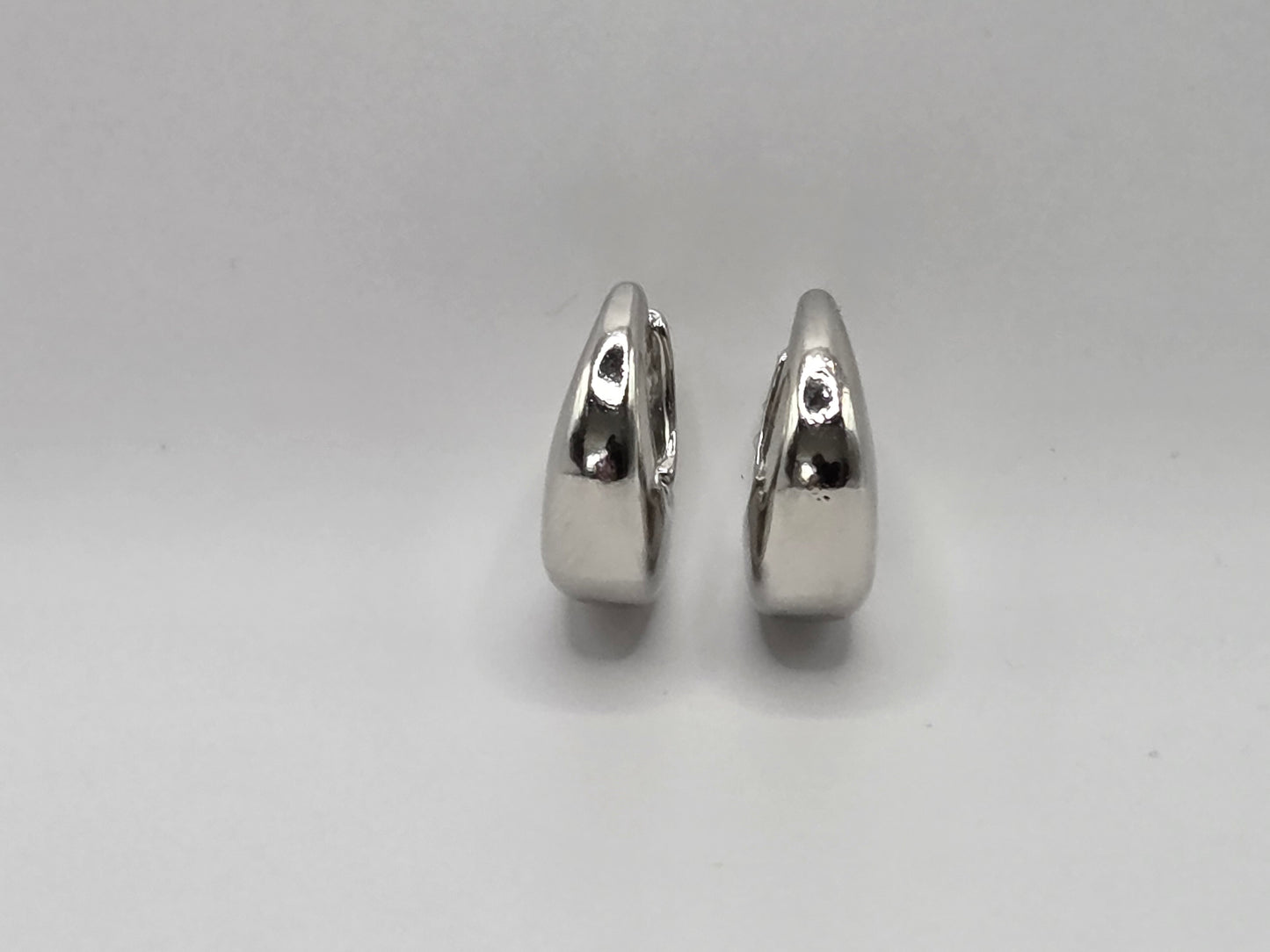 🖤 Statement earrings made of stainless steel – bold, trendy &amp; unmissable