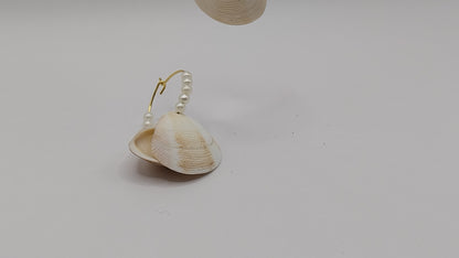 Muschel-Ohrringe mit Perlen – handgemacht