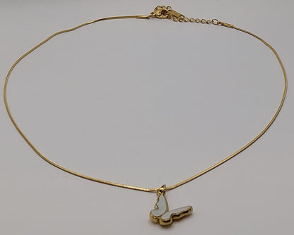 Damen-Halskette mit Schmetterling-Anhänger aus Edelstahl