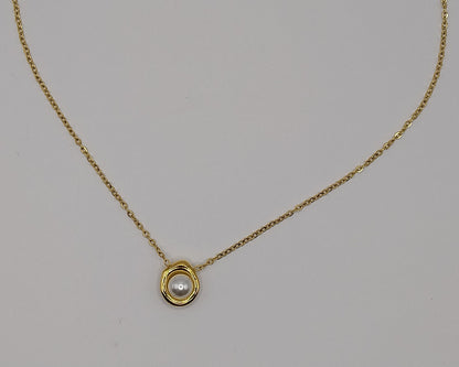 Halskette – Goldfarbene Perlenkette aus Edelstahl