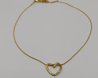 Halskette mit Herz-Anhänger