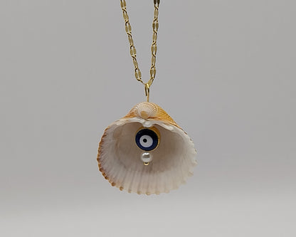 Muschel-Halskette mit Nazar-Anhänger – handgemacht & schützend
