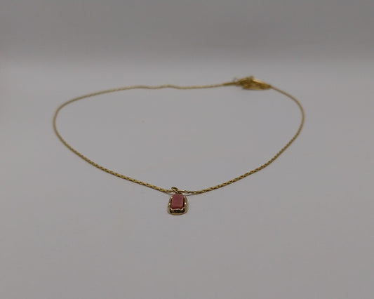 Edelstahl Halskette mit rotem Stein – Elegante Statement Kette