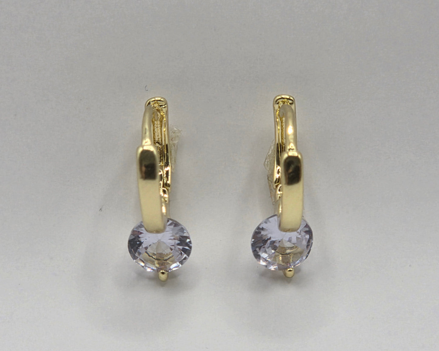 ✨ Trendy stud earrings – geometric &amp; stylish