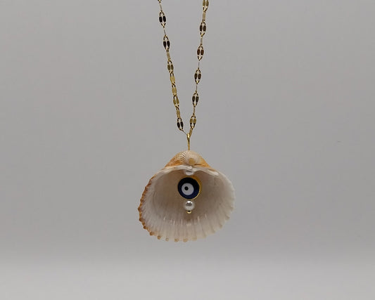 Muschel-Halskette mit Nazar-Anhänger – handgemacht & schützend