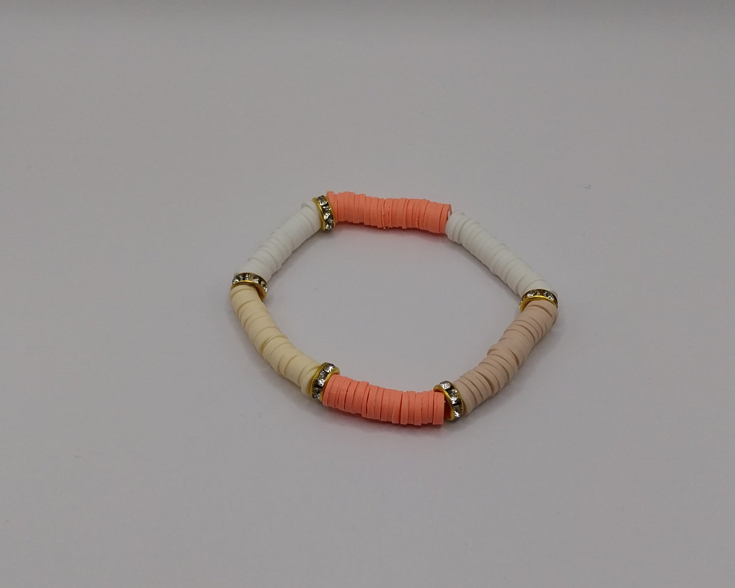 🌞 Handgemachtes Armband – Orange, Beige &amp; Gold für deinen Sommer-Look 🌞